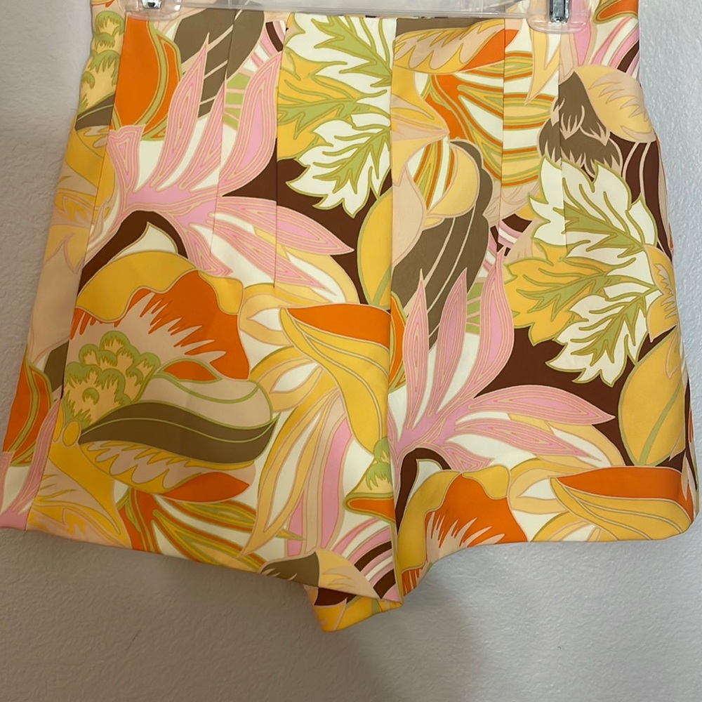 Zara Print shorts